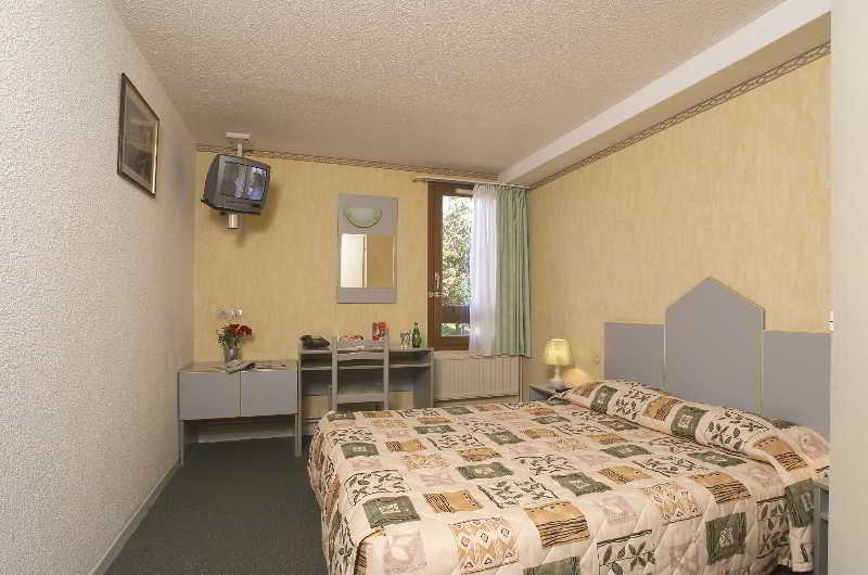 Hotel Logis Cris Et Restaurant, Lyon Sud-est