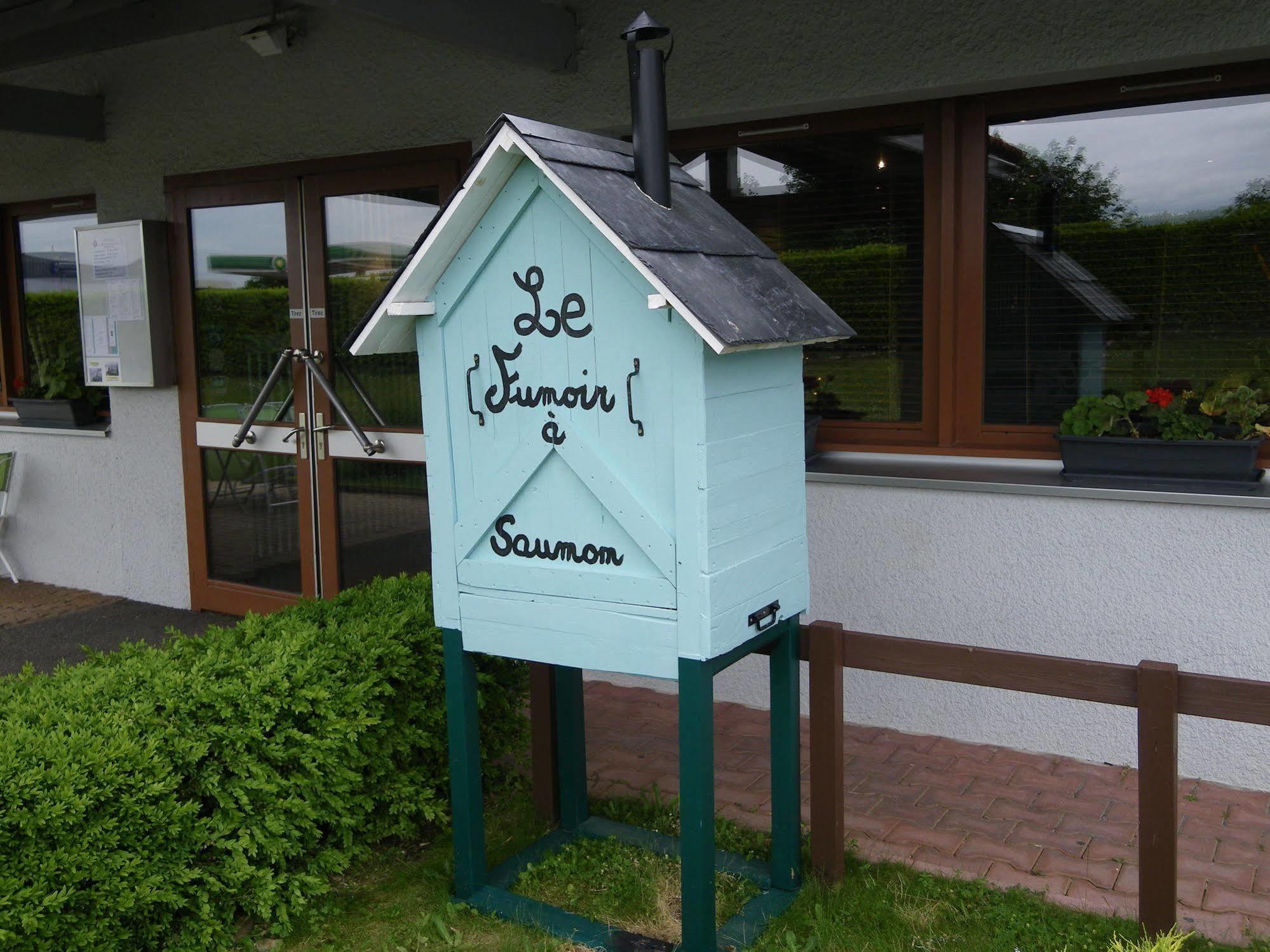 Logis Cris Et Restaurant, Lyon Sud-est Hotel