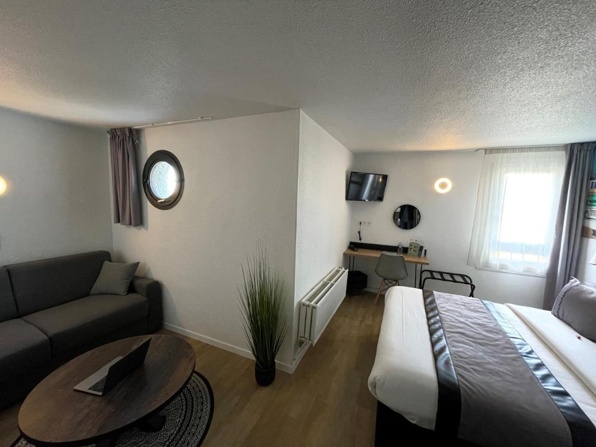 Hotel Logis Cris Et Restaurant, Lyon Sud-est 3*