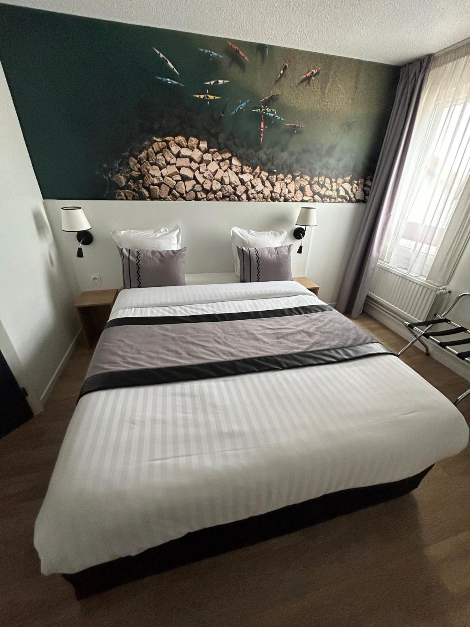 Logis Cris Et Restaurant, Lyon Sud-est 3*